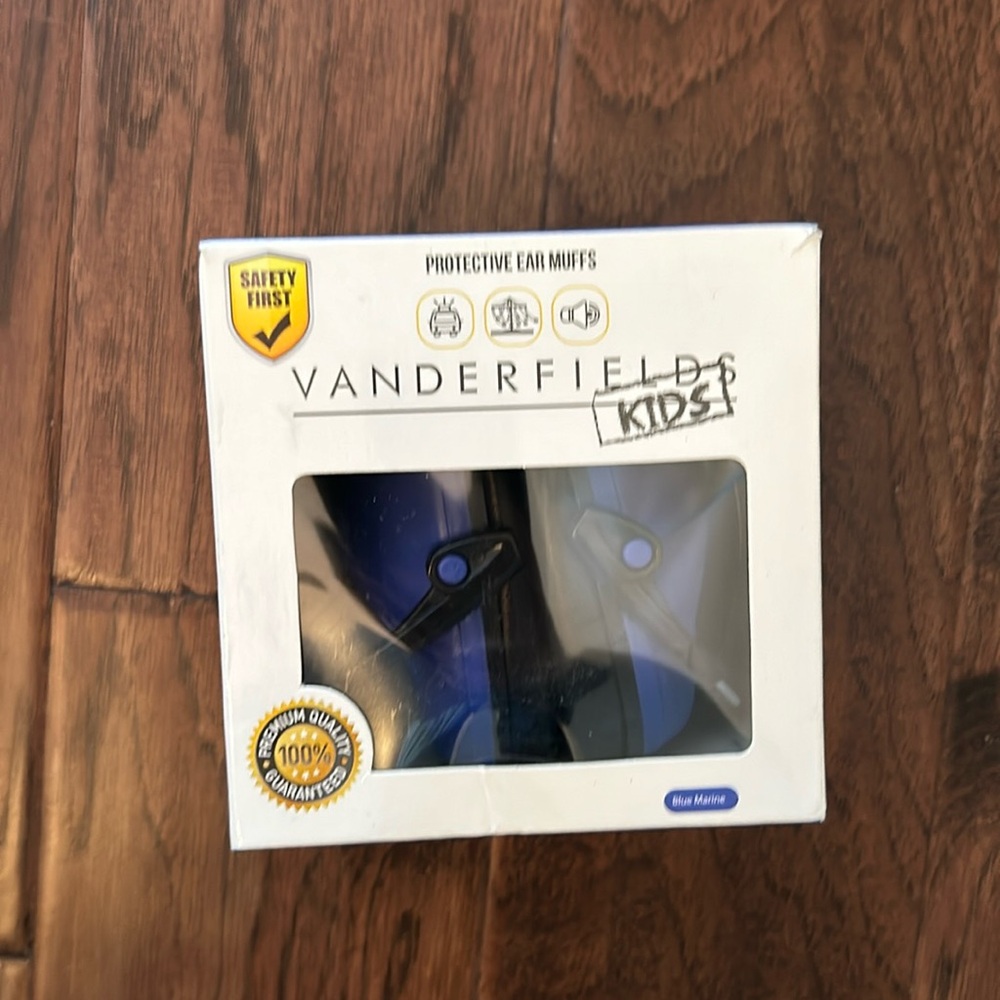 Vanderfields Kids Protective Ear Muffs blue new in box